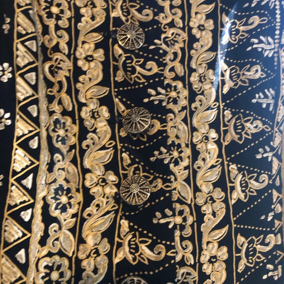 Beautiful, formal, Pleated pantsuit!  Open back with straps to tie in back. - Picture 5 of 8